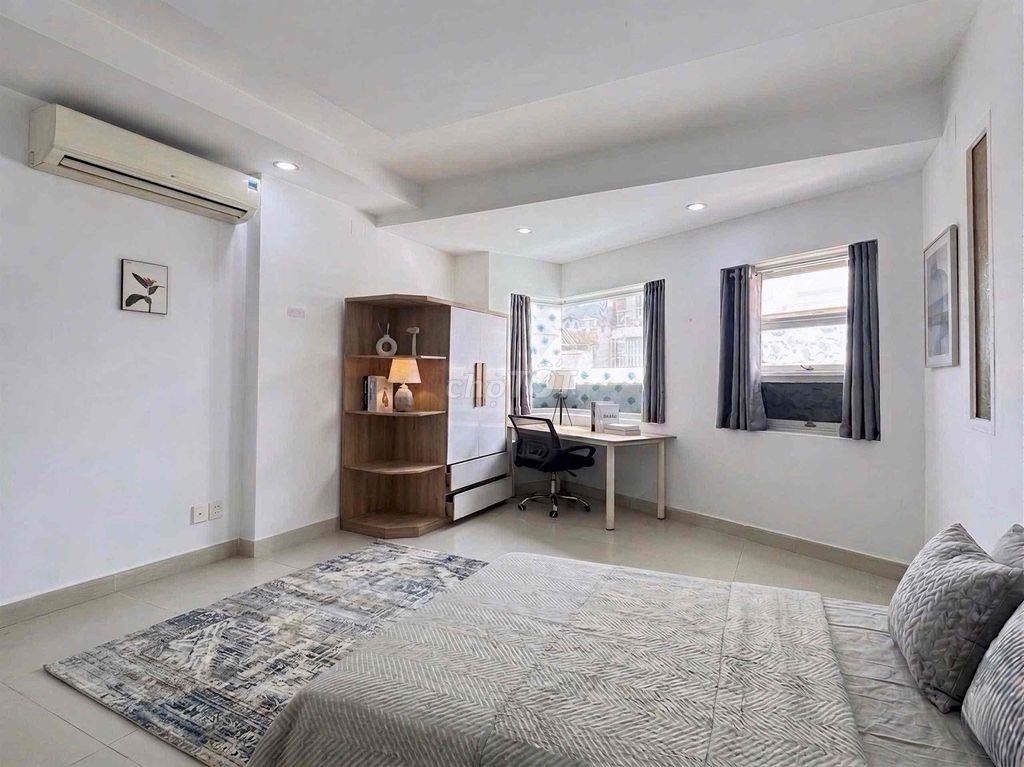 STUDIO MỚI SIÊU THOÁNG MÁT, TÁCH BẾP, CỬA SỔ RỘNG RÃI,....