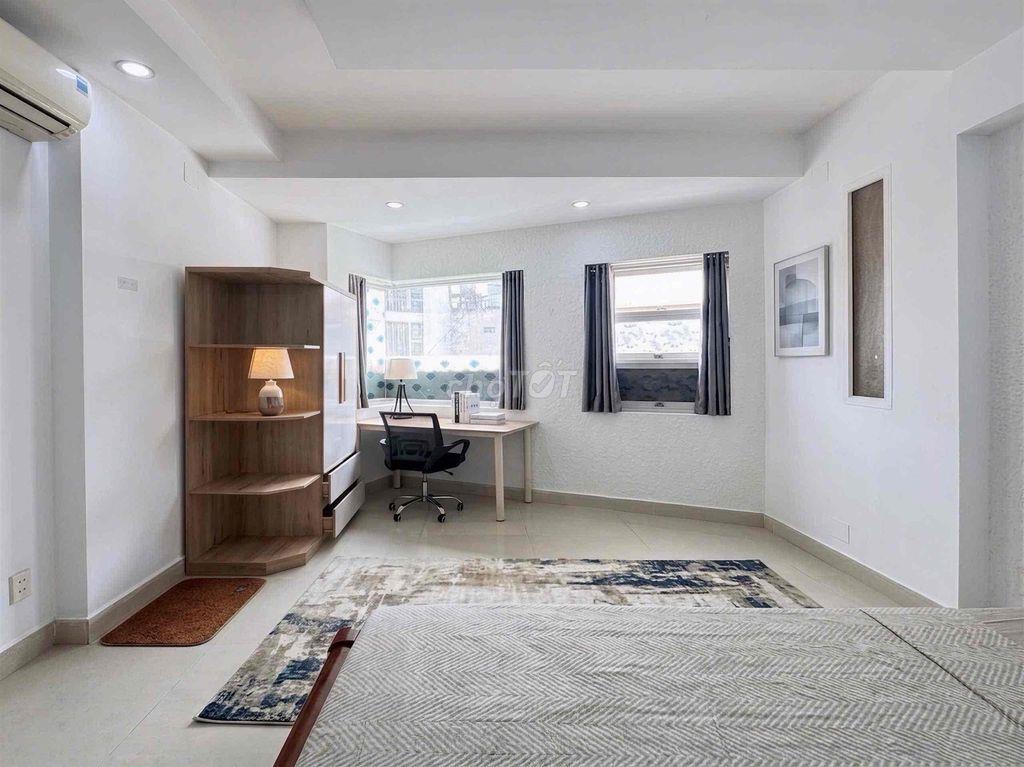 STUDIO MỚI SIÊU THOÁNG MÁT, TÁCH BẾP, CỬA SỔ RỘNG RÃI,....