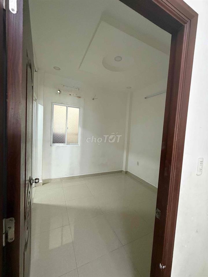 Nhà cho thuê Trần Phú Quận 5