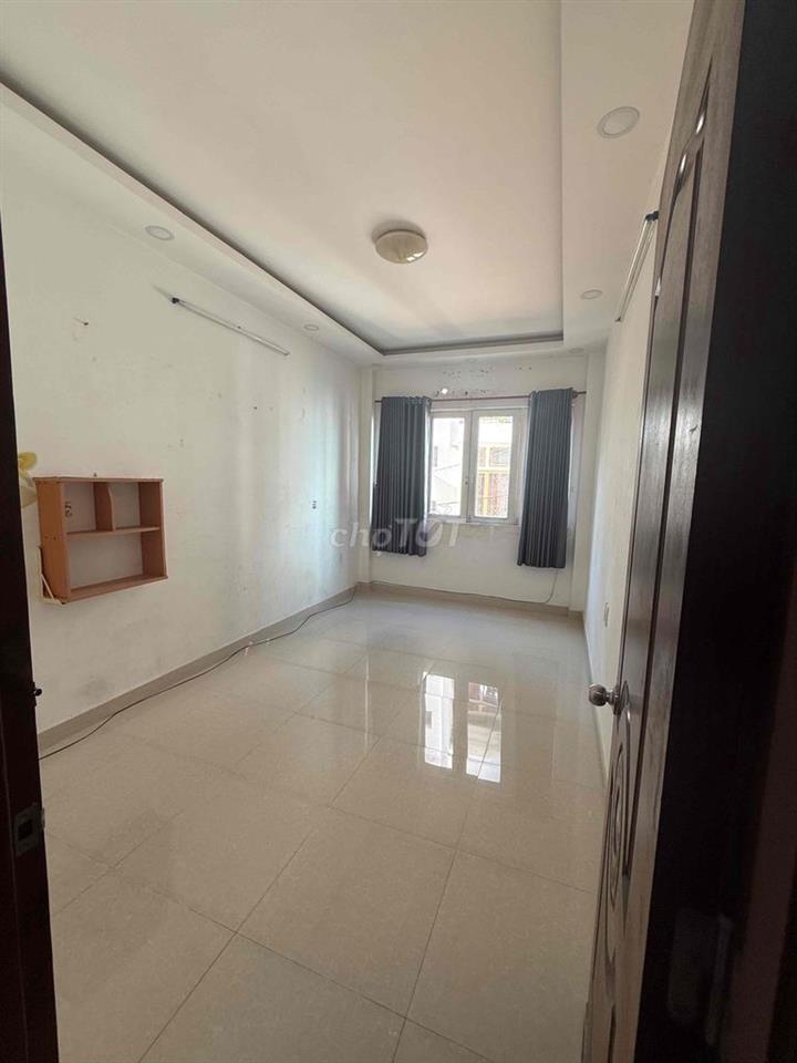 Nhà cho thuê Trần Phú Quận 5