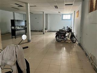 Mặt bằng kinh doanh 250m2