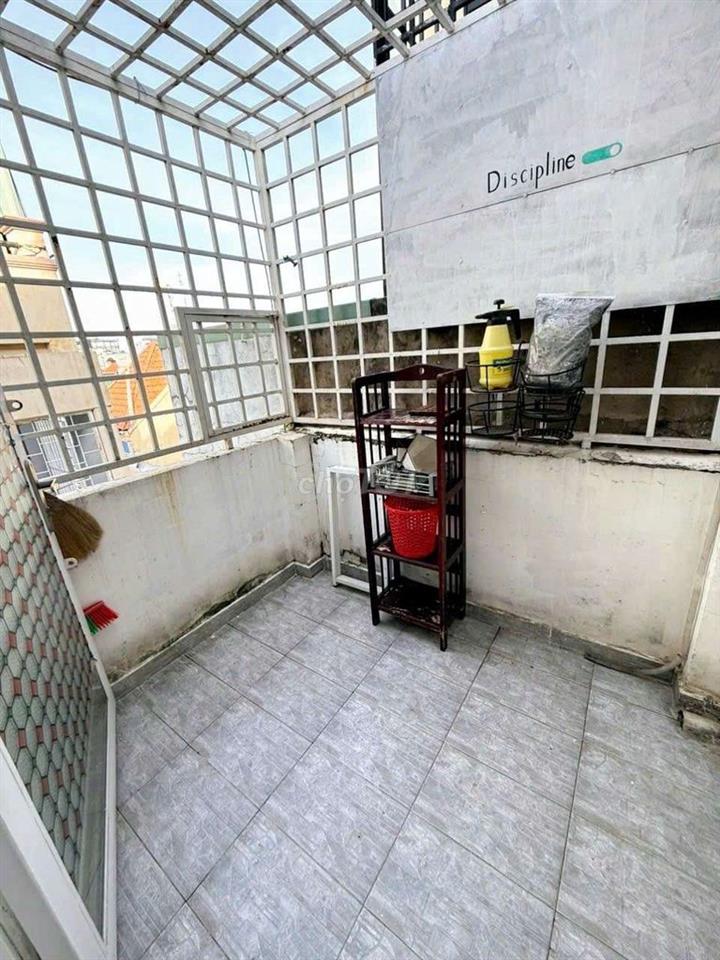 Bến Cát Q Tân Bình gần ĐH Huflit Ba Gia - Ban Công 