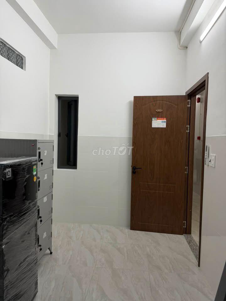 Thang máy, ra vào cửa Vân tay