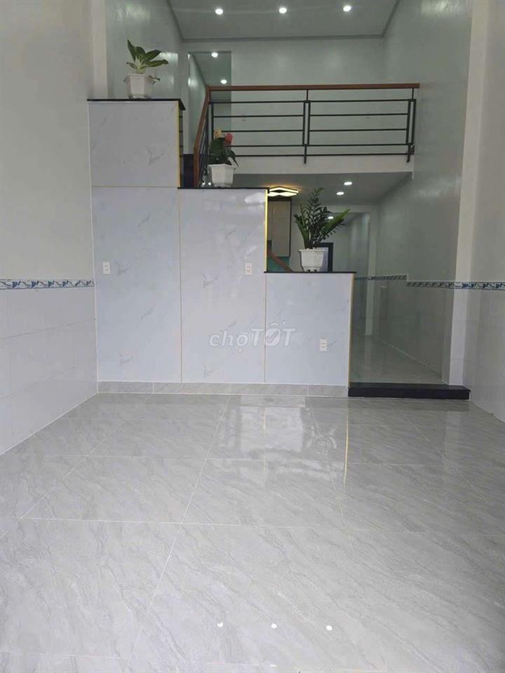 Cho thuê nhà ở xã Bà Điểm
