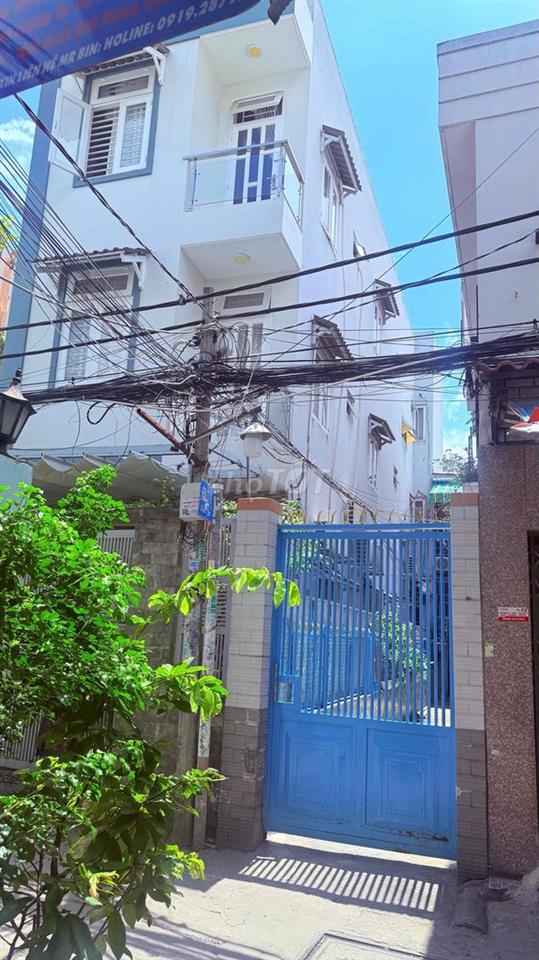 NHÀ MT HẺM NGUYỄN THỊ THẬP ĐỐI DIỆN CHỢ TÂN MỸ