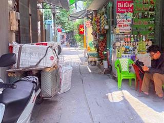 NHÀ MT HẺM NGUYỄN THỊ THẬP ĐỐI DIỆN CHỢ TÂN MỸ
