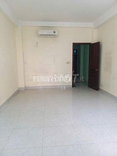 Định cư nước ngoài, Bán gấp nhà MT hẻm xe hơi P.11, Quận 8
