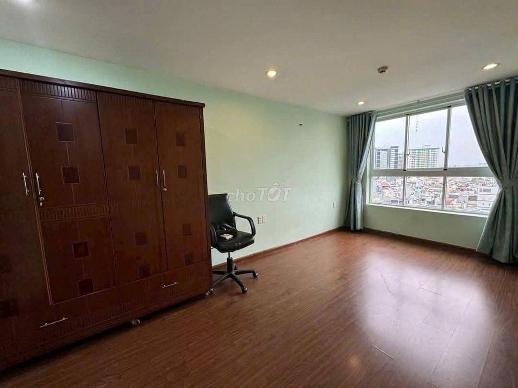 Oriental Plaza, Âu Cơ- cho thuê căn 3p ngủ giá 12tr/tháng