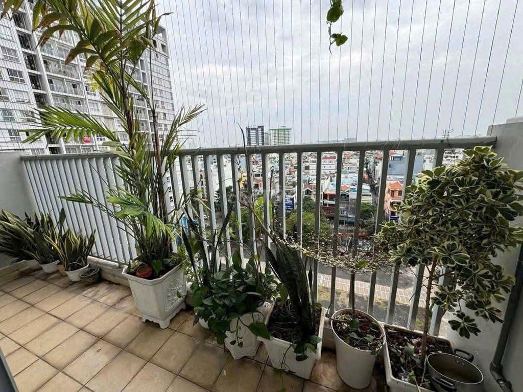 Oriental Plaza, Âu Cơ- cho thuê căn 3p ngủ giá 12tr/tháng