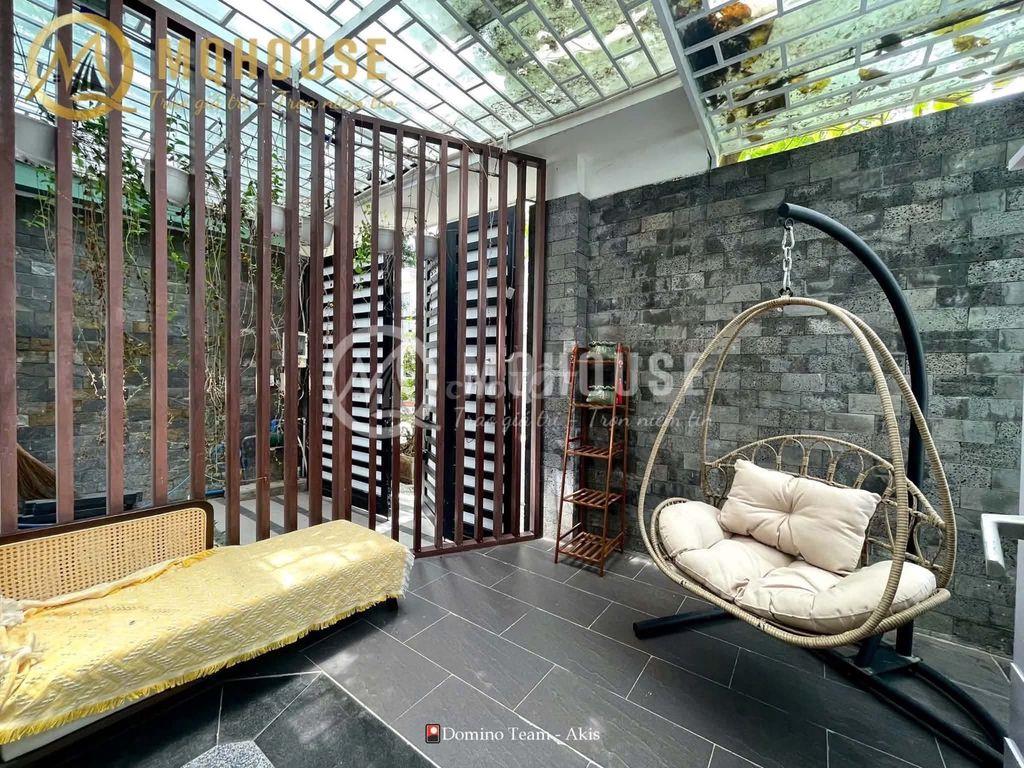 PASS LẠI PHÒNG SANG - XỊN - SÂN VƯỜN CẠNH ĐẢO KIM CƯƠNG (Q2)
