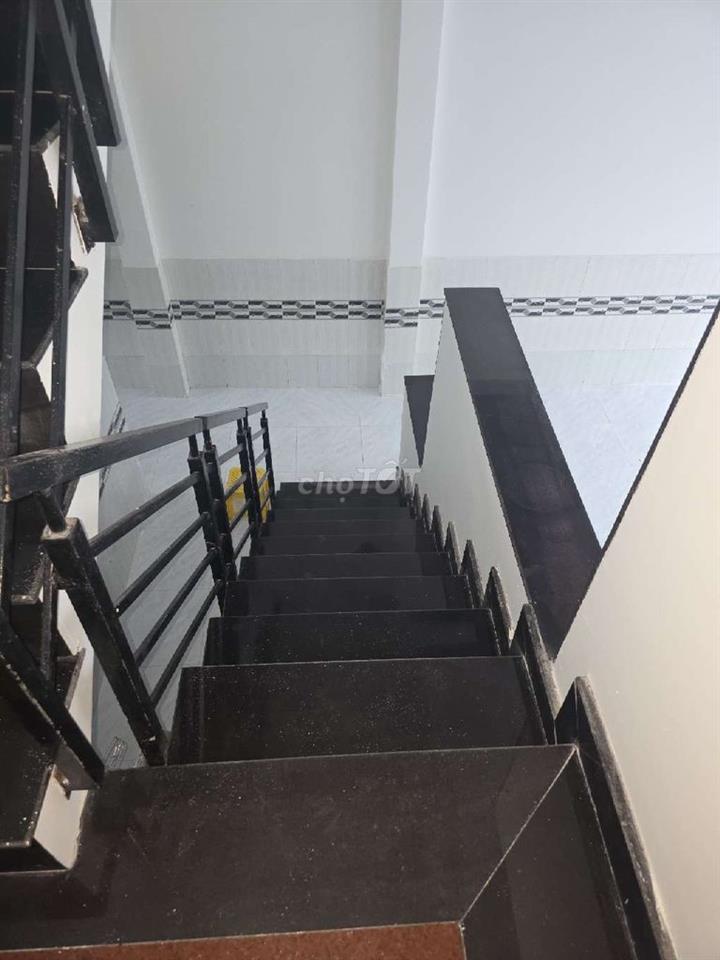 NHÀ CẦN BÁN KDC 3A