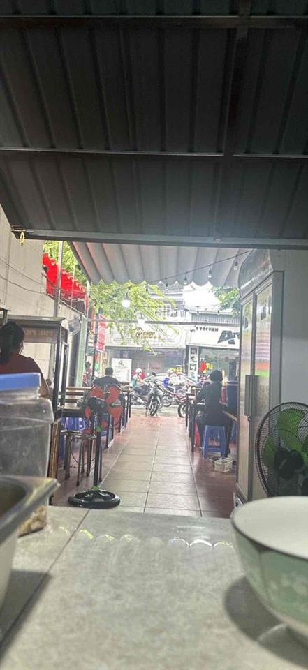 cho thuê mặt bằng đẹp khu dân sư đông.