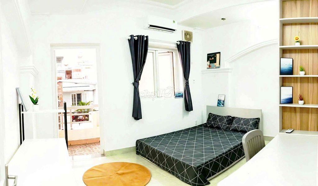 CĂN HỘ 1PN BAN CÔNG XEM PHÒNG 24/7 KÊNH TRƯỜNG SA THOÁNG MÁT