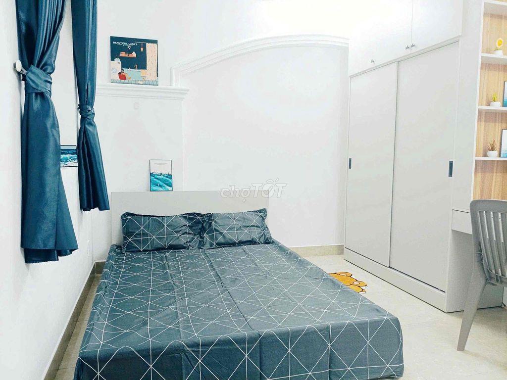 CĂN HỘ 1PN BAN CÔNG XEM PHÒNG 24/7 KÊNH TRƯỜNG SA THOÁNG MÁT