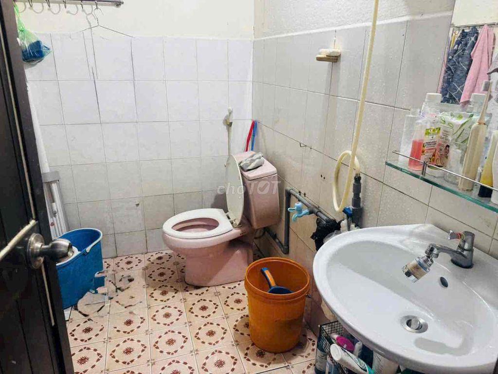 CHO THUÊ NHÀ 3 PHÒNG HẺM TÂN HOÀ ĐÔNG-QUẬN 6