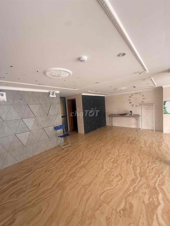 Mặt Bằng Kinh Doanh 15 Hồng Hà Tân Bình