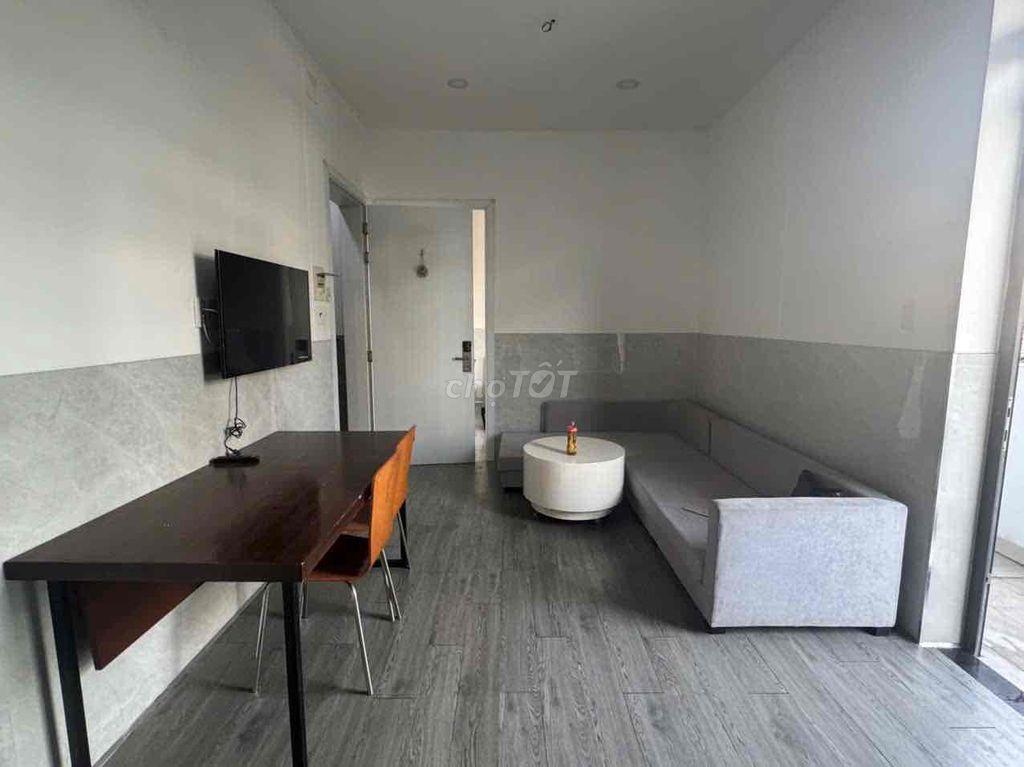 CĂN HỘ FULL NỘI THẤT, FREE XE, BẾP RIÊNG, BAN CÔNG, UEH VHU 10P