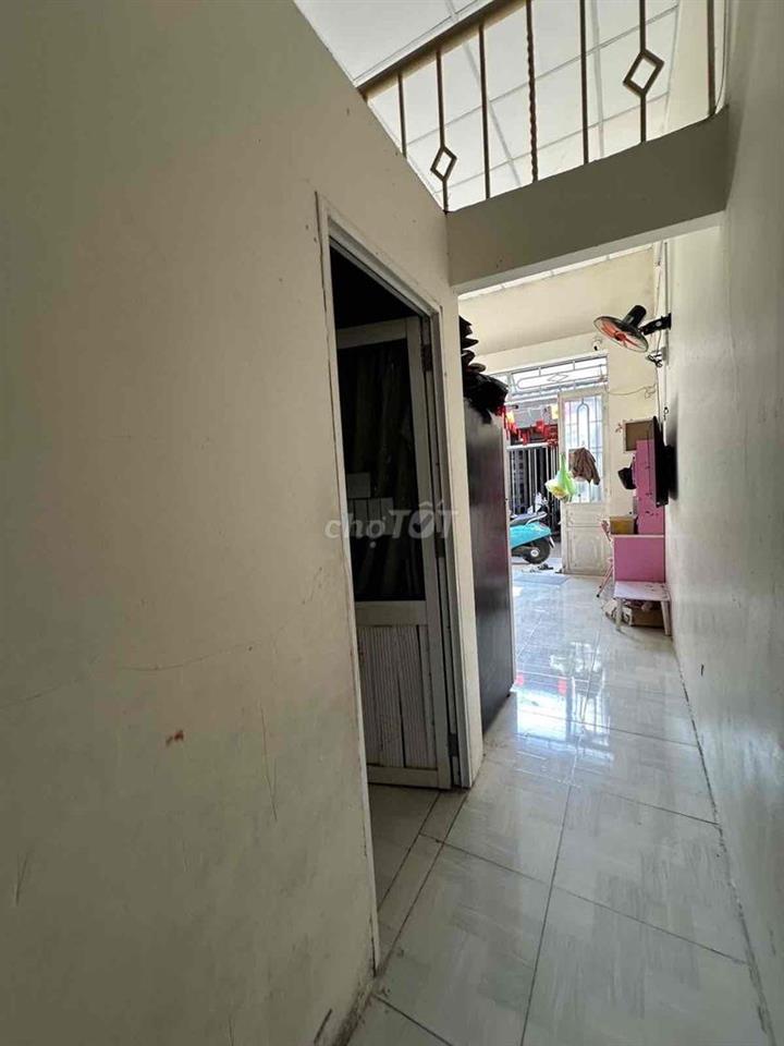 bán nhà Nguyễn Chánh 2 tỷ 65