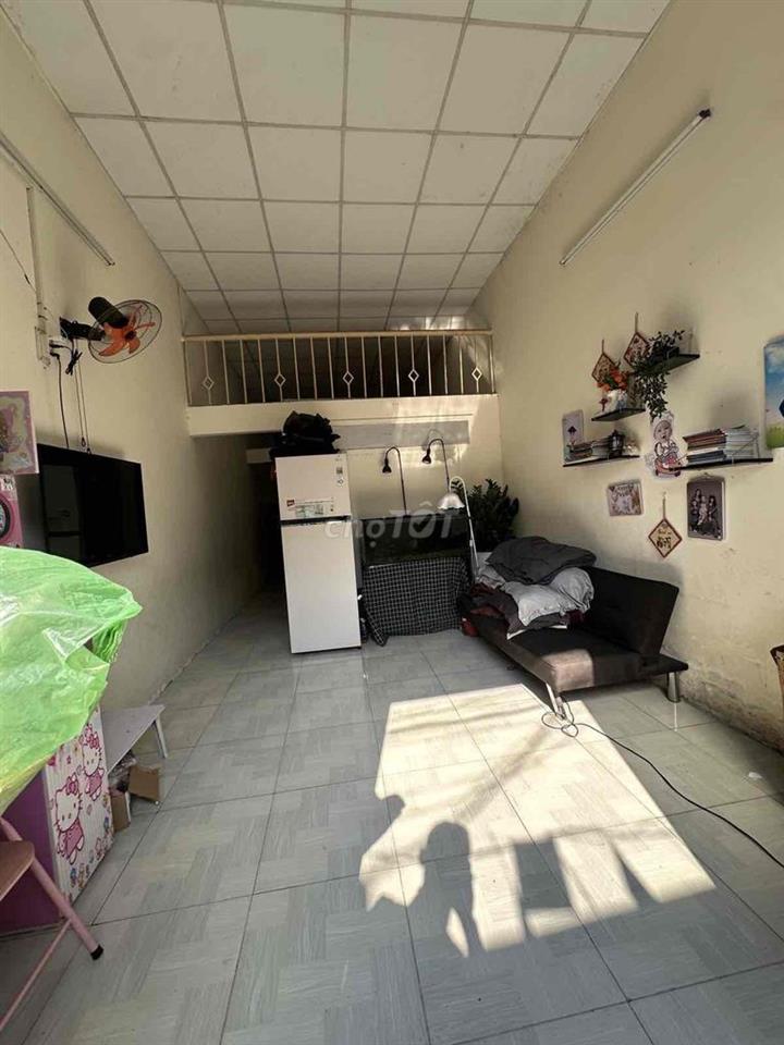 bán nhà Nguyễn Chánh 2 tỷ 65