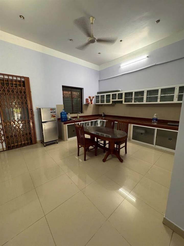 Cho thuê nhà nguyên căn 3 tầng, KDC Tân Đức, Đức Hòa, Long An