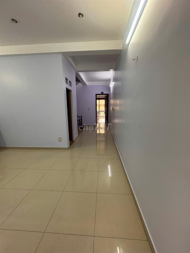 Cho thuê nhà nguyên căn 3 tầng, KDC Tân Đức, Đức Hòa, Long An