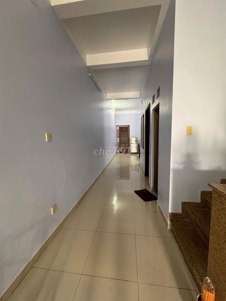Cho thuê nhà nguyên căn 3 tầng, KDC Tân Đức, Đức Hòa, Long An