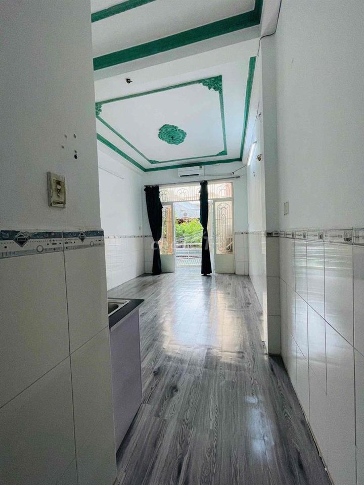 CHO THUÊ STUDIO BANCOL NGAY ĐH VĂN HIẾN LUỸ BÁN BÍCH
