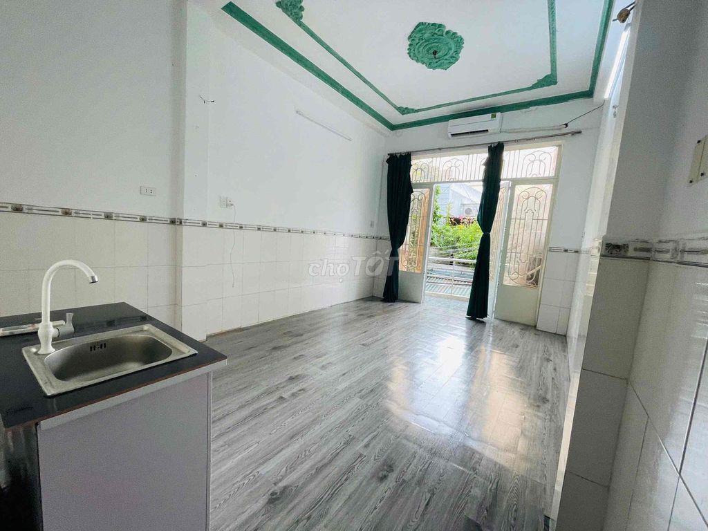 CHO THUÊ STUDIO BANCOL NGAY ĐH VĂN HIẾN LUỸ BÁN BÍCH