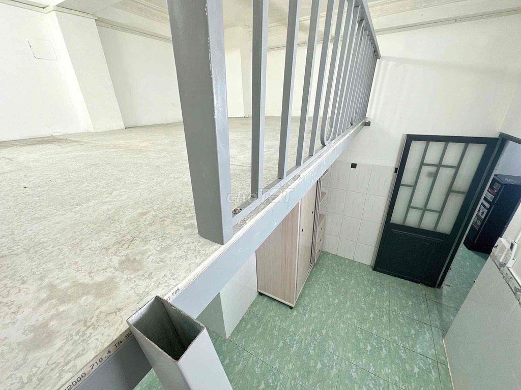 Cho Thuê Duplex Ngay Vòng Xoay Phú Lâm Gần Đại Học Mở