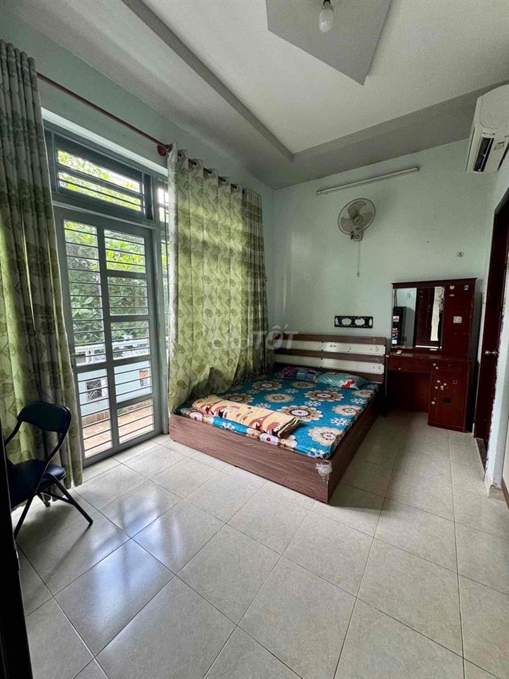 cho nữ thuê căn hộ tại gò vấp