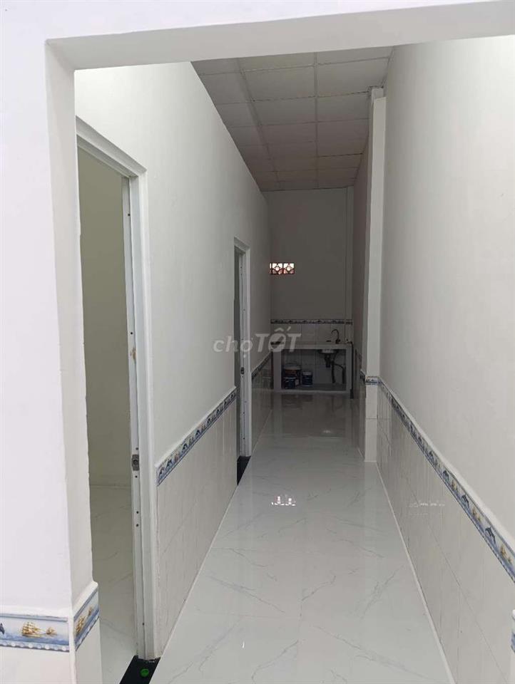 gần chợ gần trường cấp 1 cấp 2 hẻm thông với mặt tiền đường 