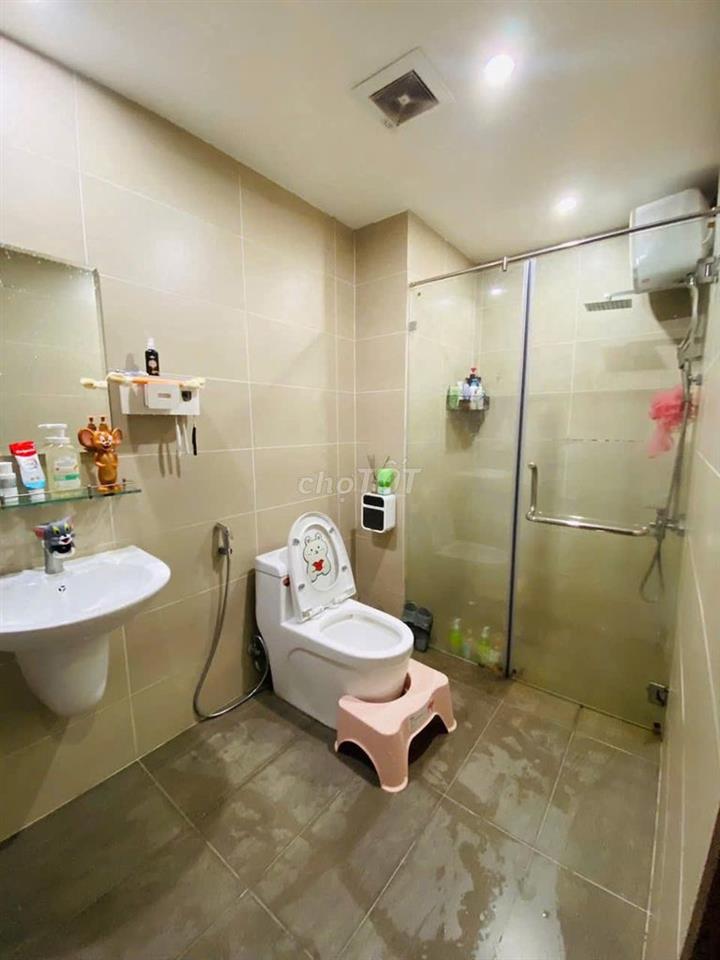CHung cư Nhiêu Tứ, Hoa Sứ, PN: 2PN, NTCB, 62m2, 10Triệu