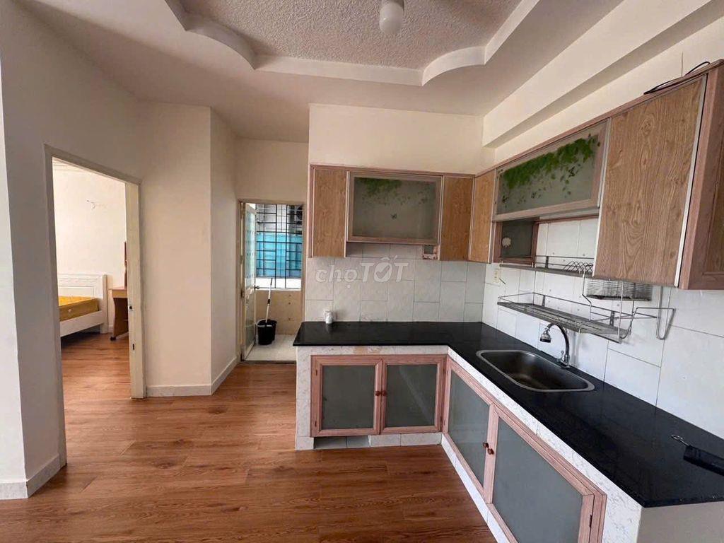 CHung cư Nhiêu Tứ, Hoa Sứ, PN: 2PN, NTCB, 62m2, 10Triệu