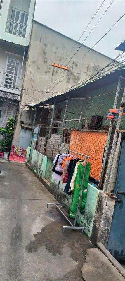 Tôi cần bán nhà sân vườn 128,8m 2 MT hẽm