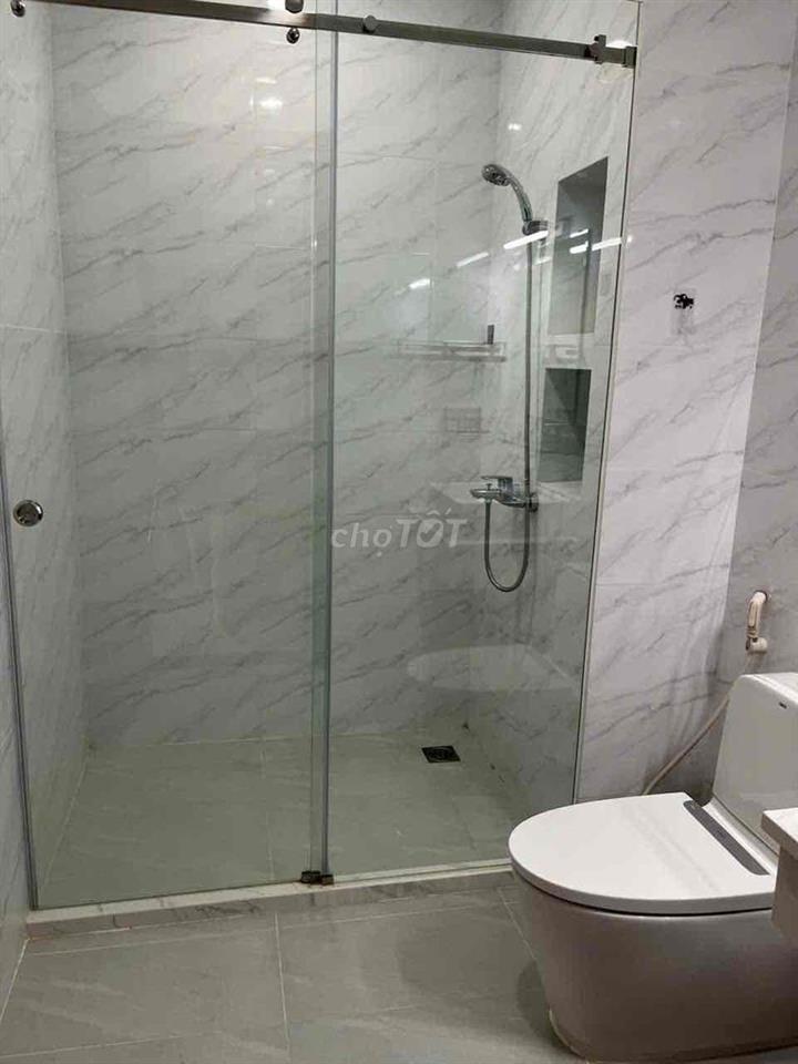 chính chủ kẹt tiền cần bán nhà  ai  cần. goi dt.
