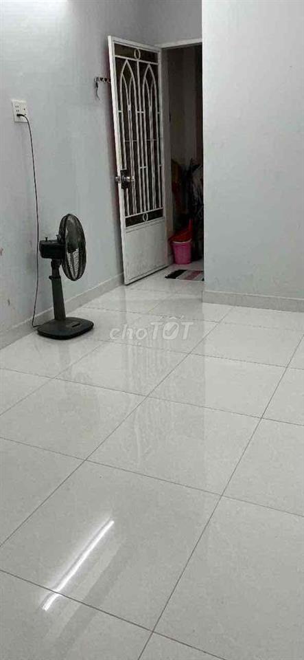 Phòng trọ 15m2 đường Nguyễn Thị Tần