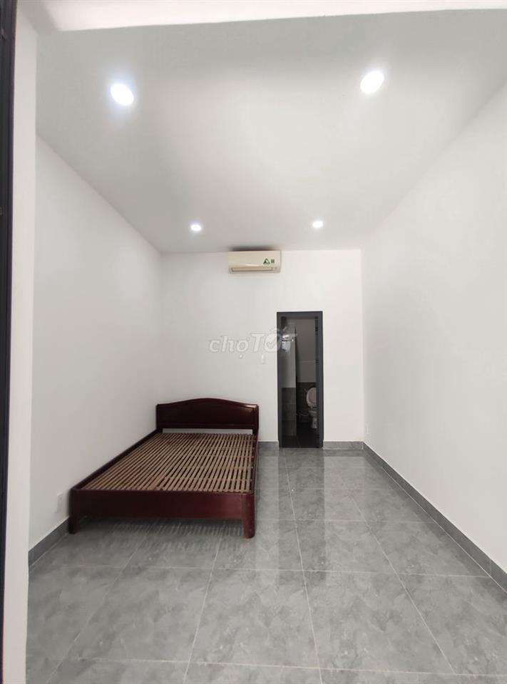 Cho thuê 1PN tách bếp mới xây, lối đi riêng, full nội thất - Chính chủ