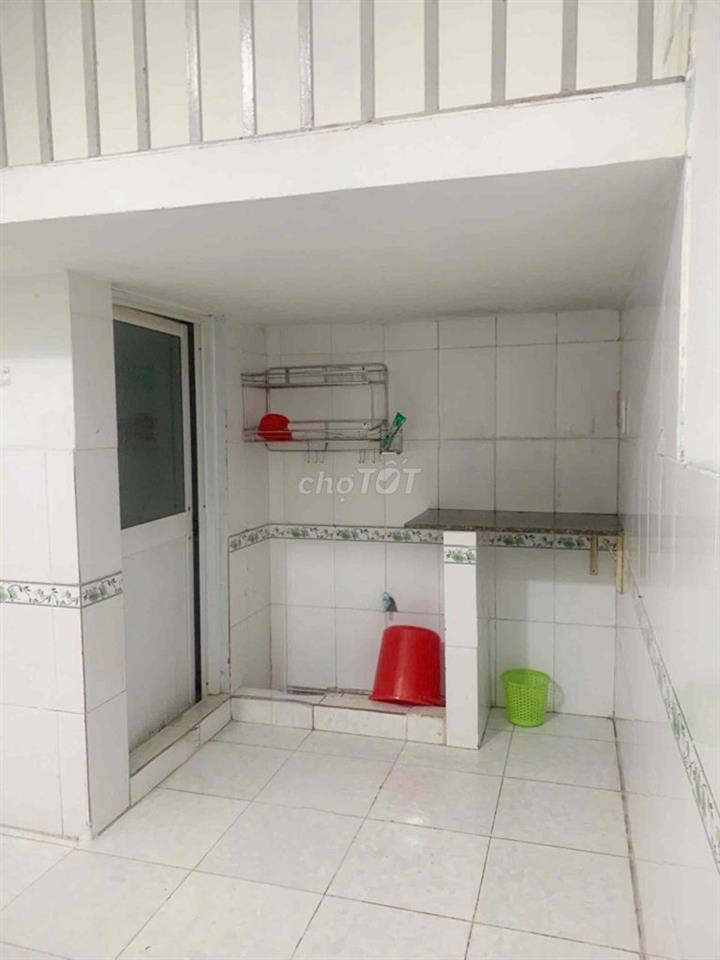 Phòng trọ giá rẻ gần chợ Khiết Tâm, Tam Bình, TPHCM