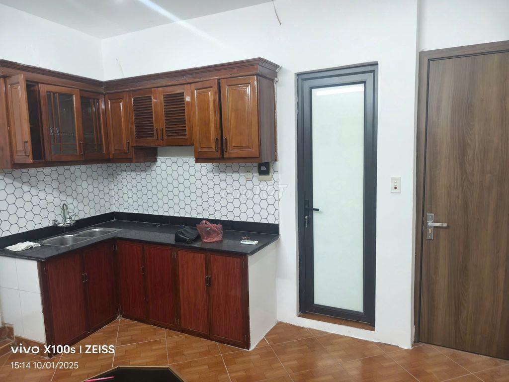 Cho Thuê cc mini 3 ngủ, tầng 3, nhà 27, ngõ 117, Trần Cung