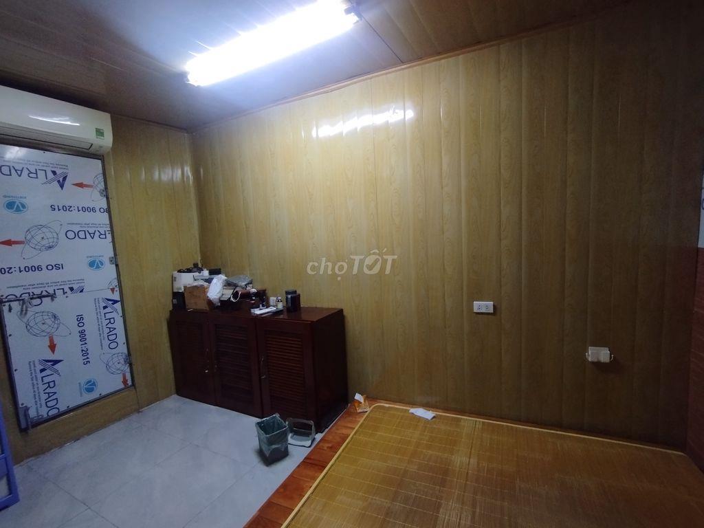 Cho thuê nhà 3 tầng 2pn1k đầy đủ nội thất 