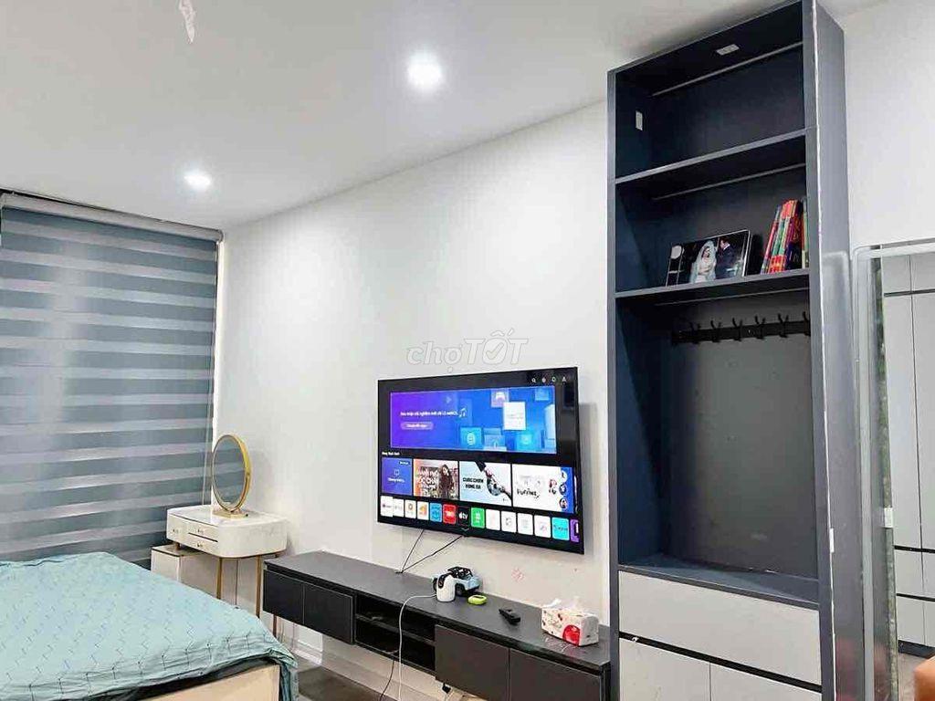 CĂN HỘ 3 PHÒNG NGỦ  - FULL NỘI THẤT - NHÀ ĐẸP Ở NGAY