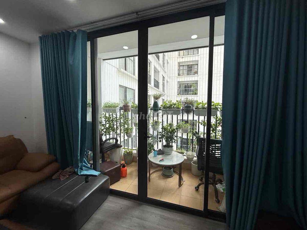 CĂN HỘ 3 PHÒNG NGỦ  - FULL NỘI THẤT - NHÀ ĐẸP Ở NGAY