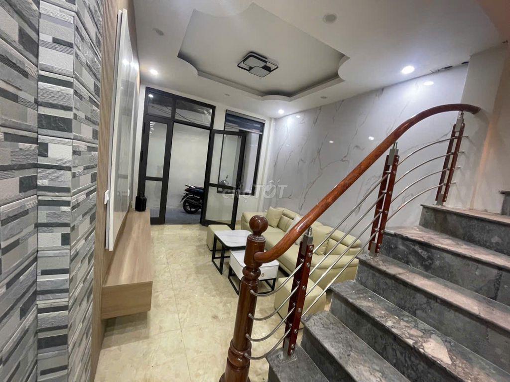 Cho thuê nhà riêng tại ngõ 59 Thanh Liệt 