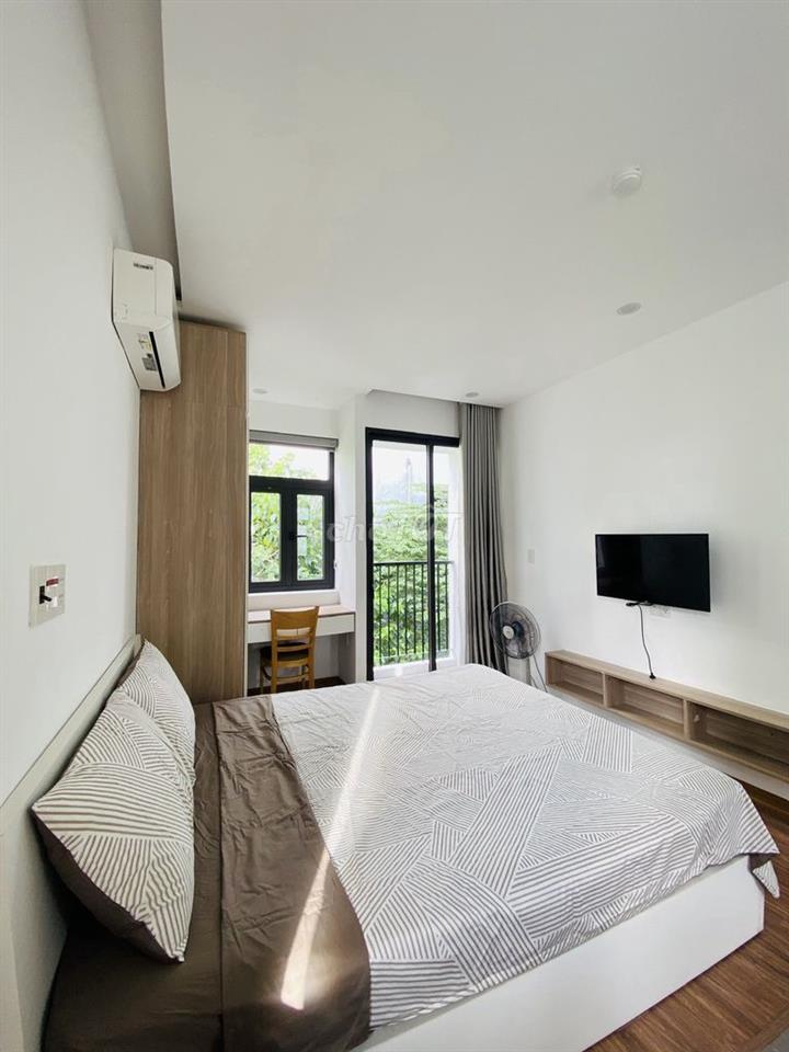 STUDIO APARTMENT –  BALCONY&MANY WINDOWS - CITY CENTER&MYKHE BEACH