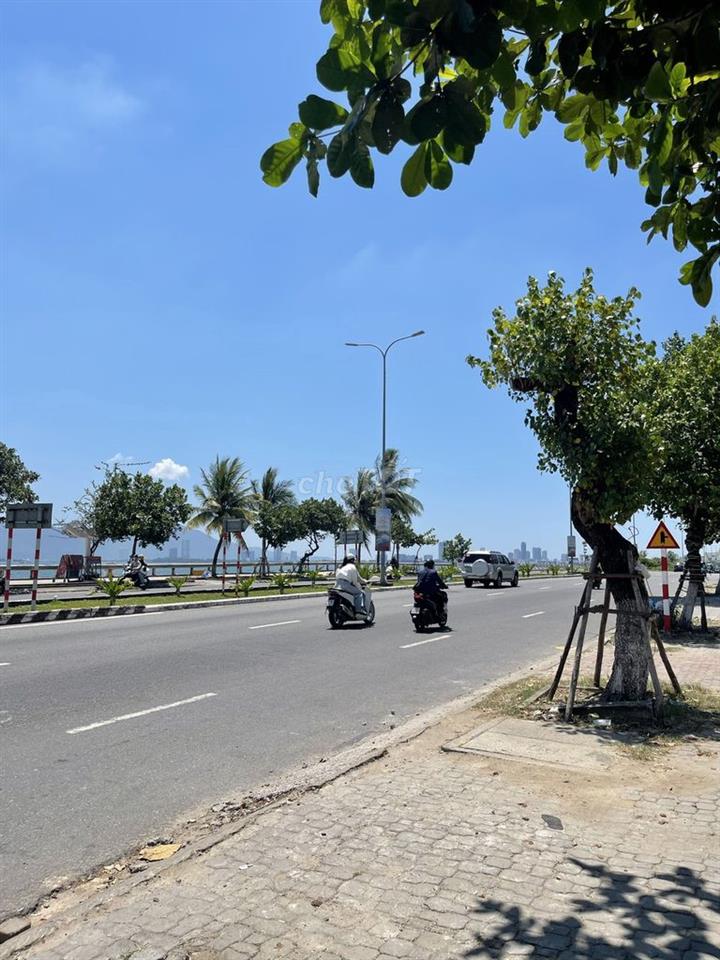 Nhà diện tích lớn trung tâm Thanh Khê 