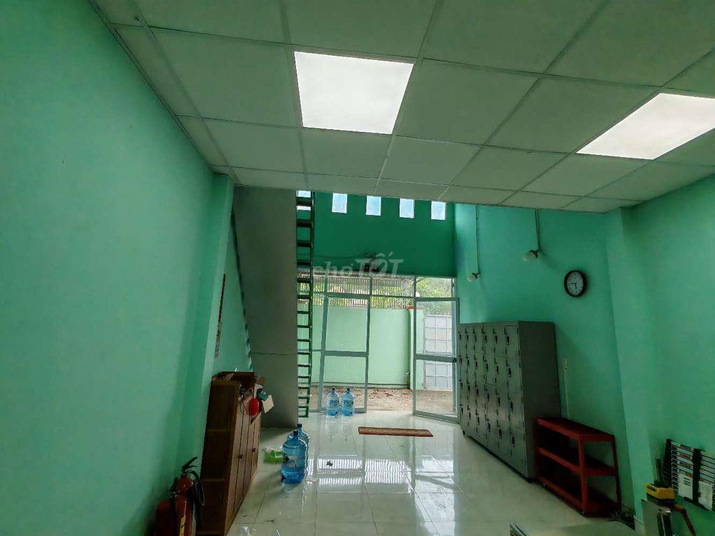 Cho thuê gấp kho xưởng Huỳnh Thị Hiếu dx124 kèm văn phòng