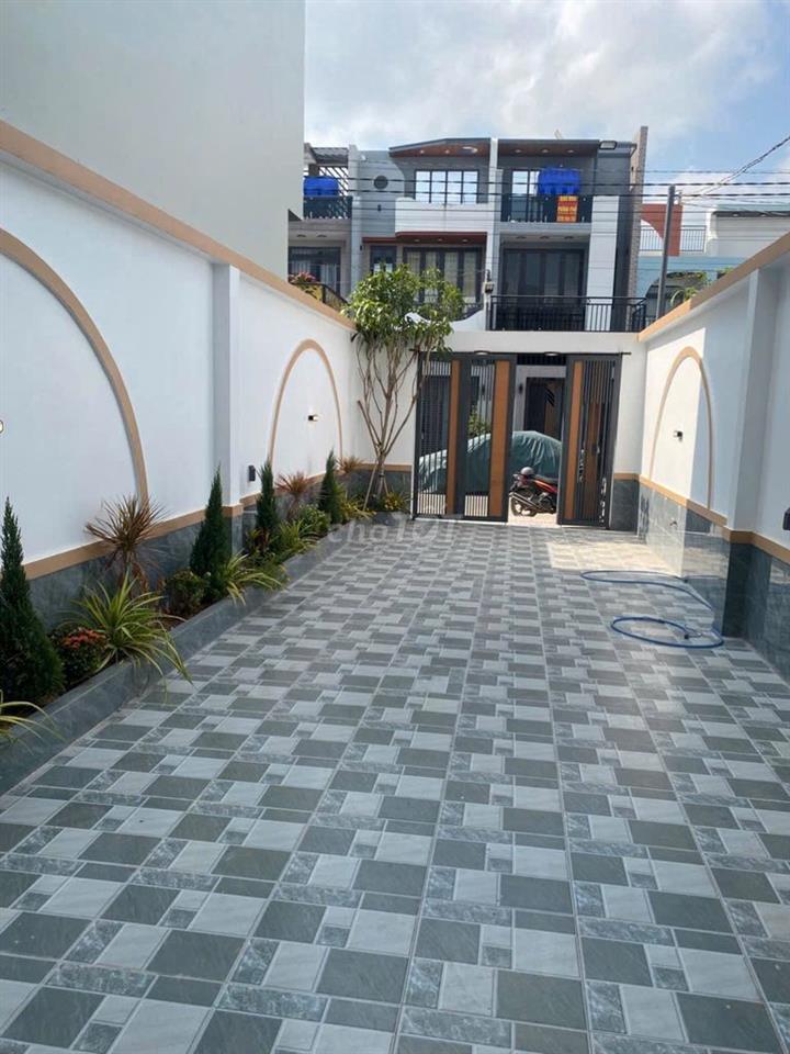 Chính chủ! Bán căn nhà vườn Dt 4,5 x66m. Shr hoàn công chỉ 4,1T