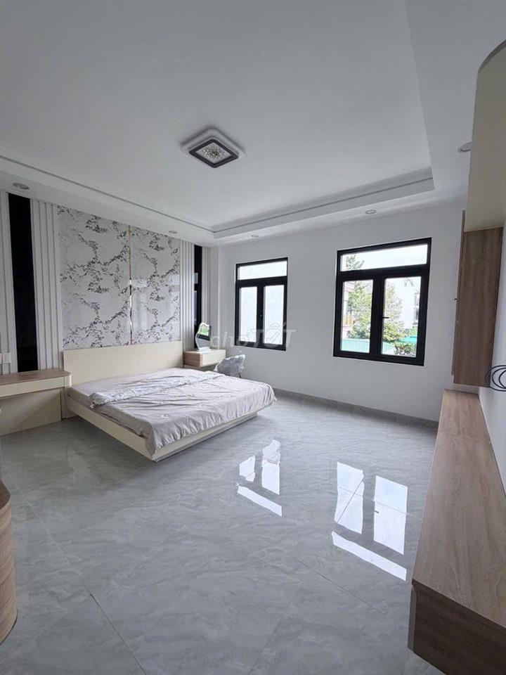 🔥 Nhà 99m² KDC 5 Sao 2 – 5PN – 4WC – Nhà đẹp ở ngay