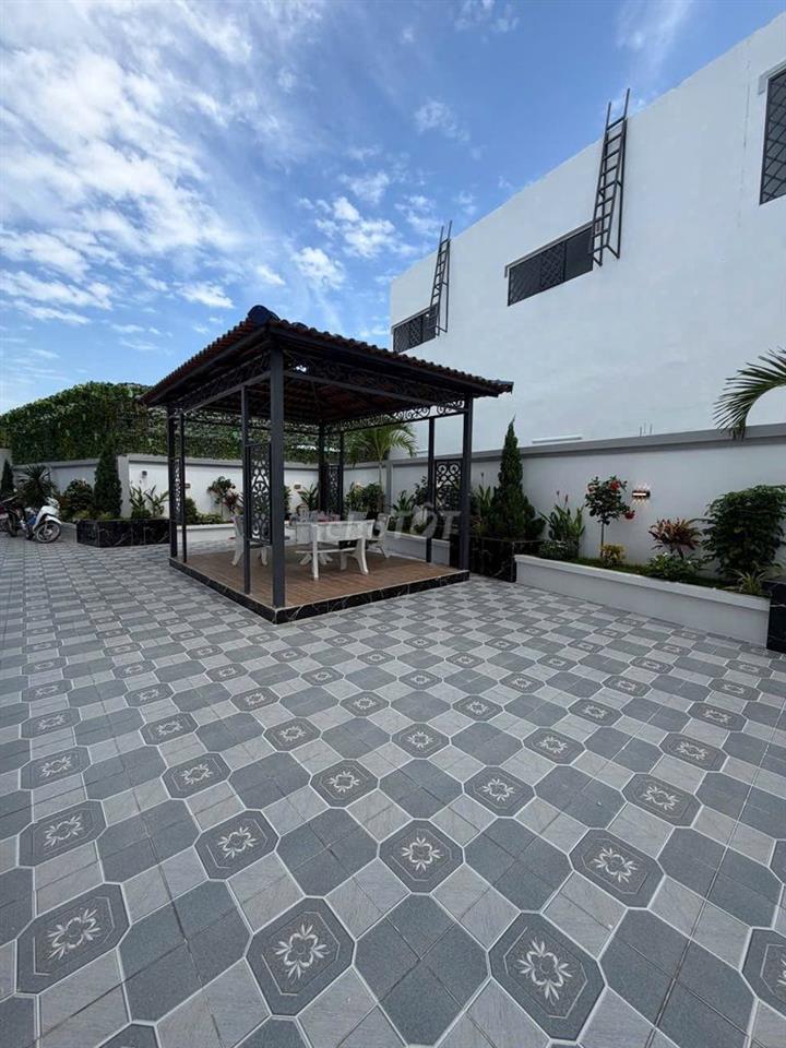 CHÍNH CHỦ BÁN GẤP NHÀ VƯỜN CÁCH TP 30Phút