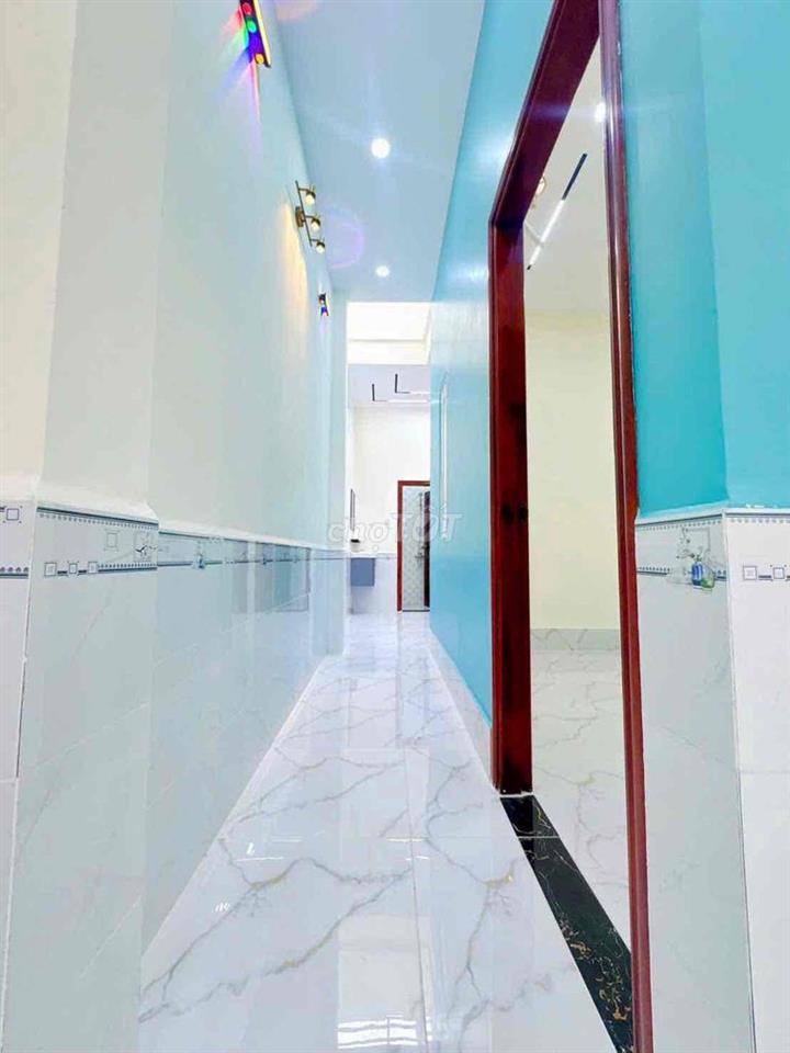 NHÀ MỚI XÂY HOÀN CÔNG HẺM ĐỐI DIỆN QUÂN KHU 9 CẦN THƠ